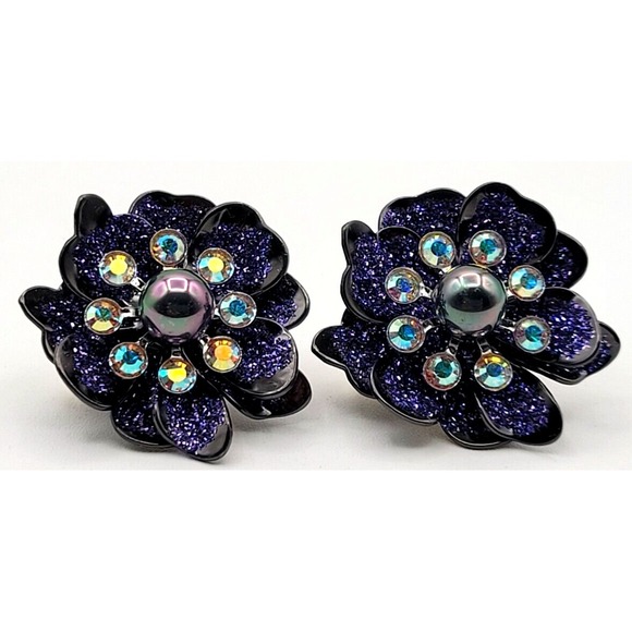 JOAN RIVERS DEEP PURPLE FLOWER CLIP ON EARRINGS PEARL RHINESTONES VINTAGE SIGNED